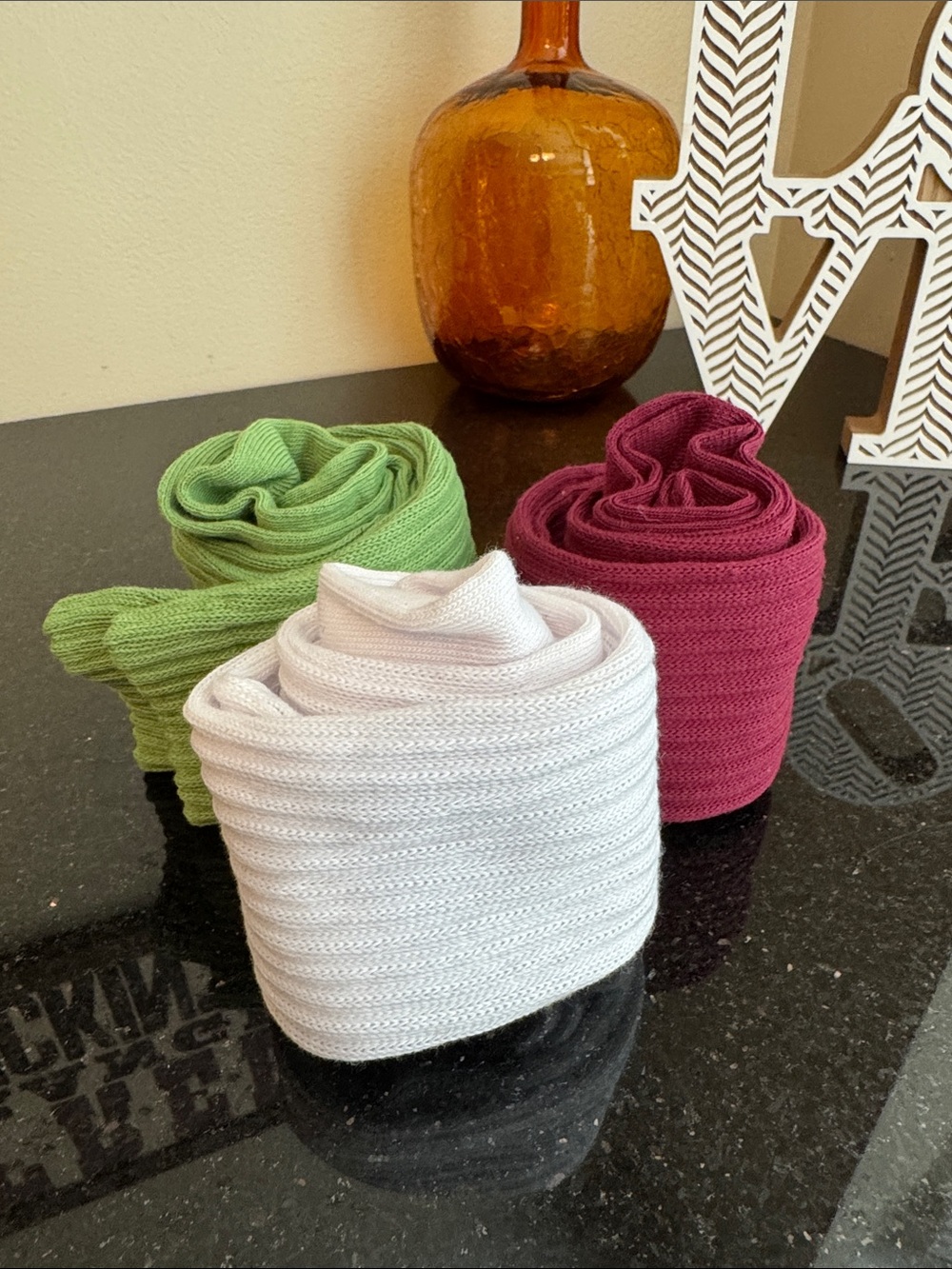 Ribbed Knit Socks Trio – White or, Green & Burgundy